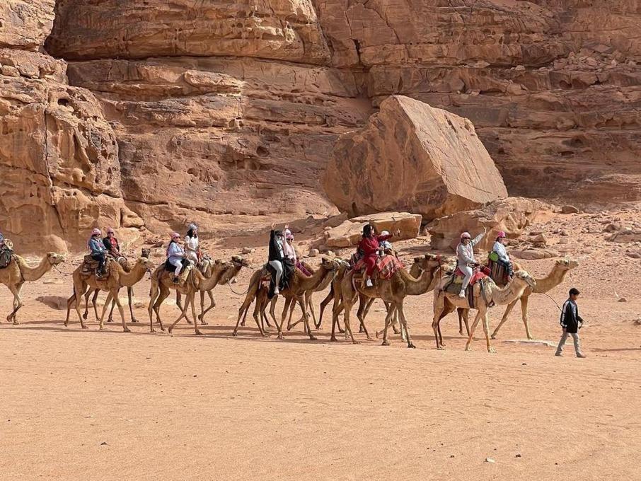 Wadi Rum Fun Time Tour'S Exterior foto